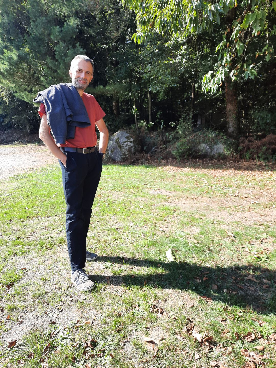 Yon - Gay male à Rabius Profil de Yon, 29 ans, Gay male à Rabius (Grisons)