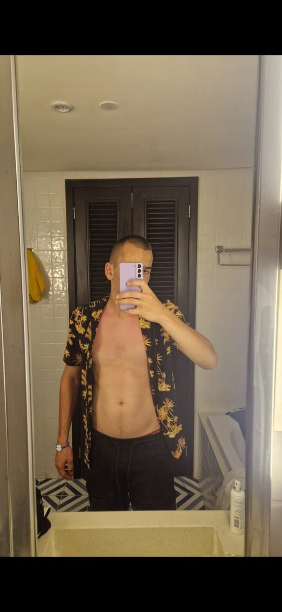 Batoura - Gay male à Gadmen Profil de Batoura, 22 ans, Gay male à Gadmen (Berne)