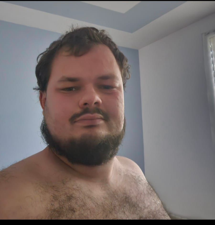 Dramane - Gay male à Wolfhalden Profil de Dramane, 22 ans, Gay male à Wolfhalden (Appenzell Rhodes-Extérieures)
