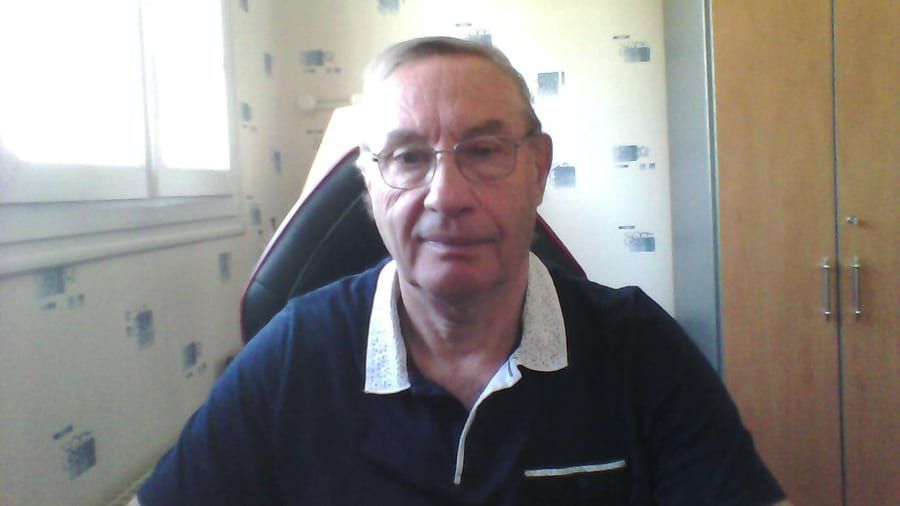 Haykel - Gay male à Maladers Profil de Haykel, 39 ans, Gay male à Maladers (Grisons)