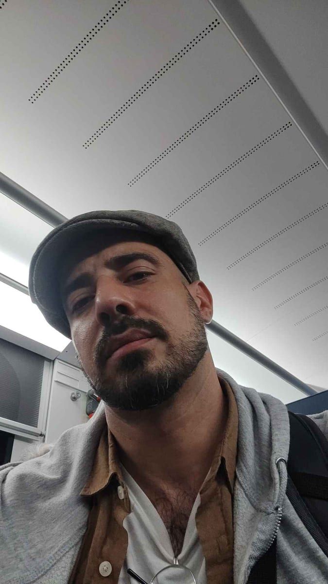 Profil de Djemy, 31 ans, Gay male à Dotzigen (Berne)