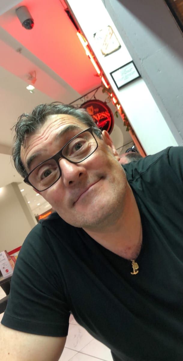 Anujan - Gay male à Rona Profil de Anujan, 30 ans, Gay male à Rona (Grisons)
