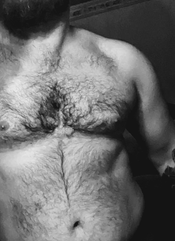 Sullivane - Gay male à Zizers Profil de Sullivane, 34 ans, Gay male à Zizers (Grisons)