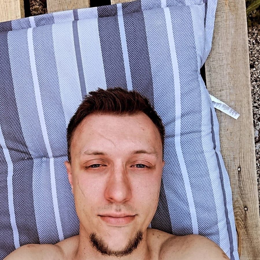 Jan - Gay male à Clugin Profil de Jan, 33 ans, Gay male à Clugin (Grisons)