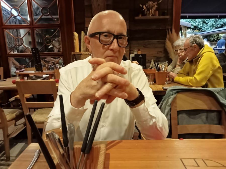 Seng - Gay male à Dalin Profil de Seng, 41 ans, Gay male à Dalin (Grisons)