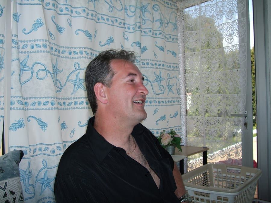 Aksil - Gay male à Perlen Profil de Aksil, 26 ans, Gay male à Perlen (Lucerne)