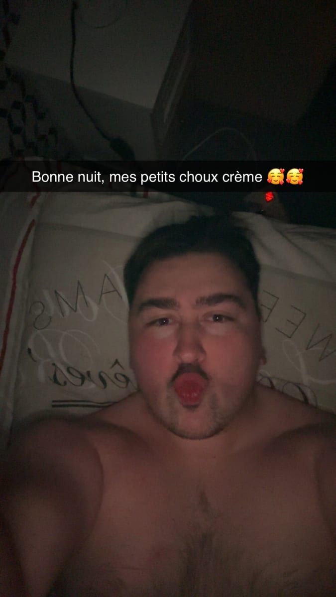 Pawel - Gay male à Fully Profil de Pawel, 39 ans, Gay male à Fully (Valais)