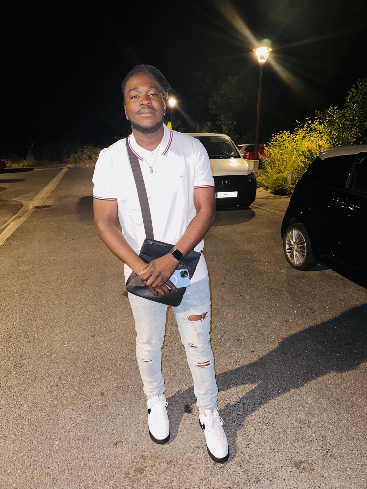 Profil de Dramane, 23 ans, Gay male à Urnerboden (Uri)