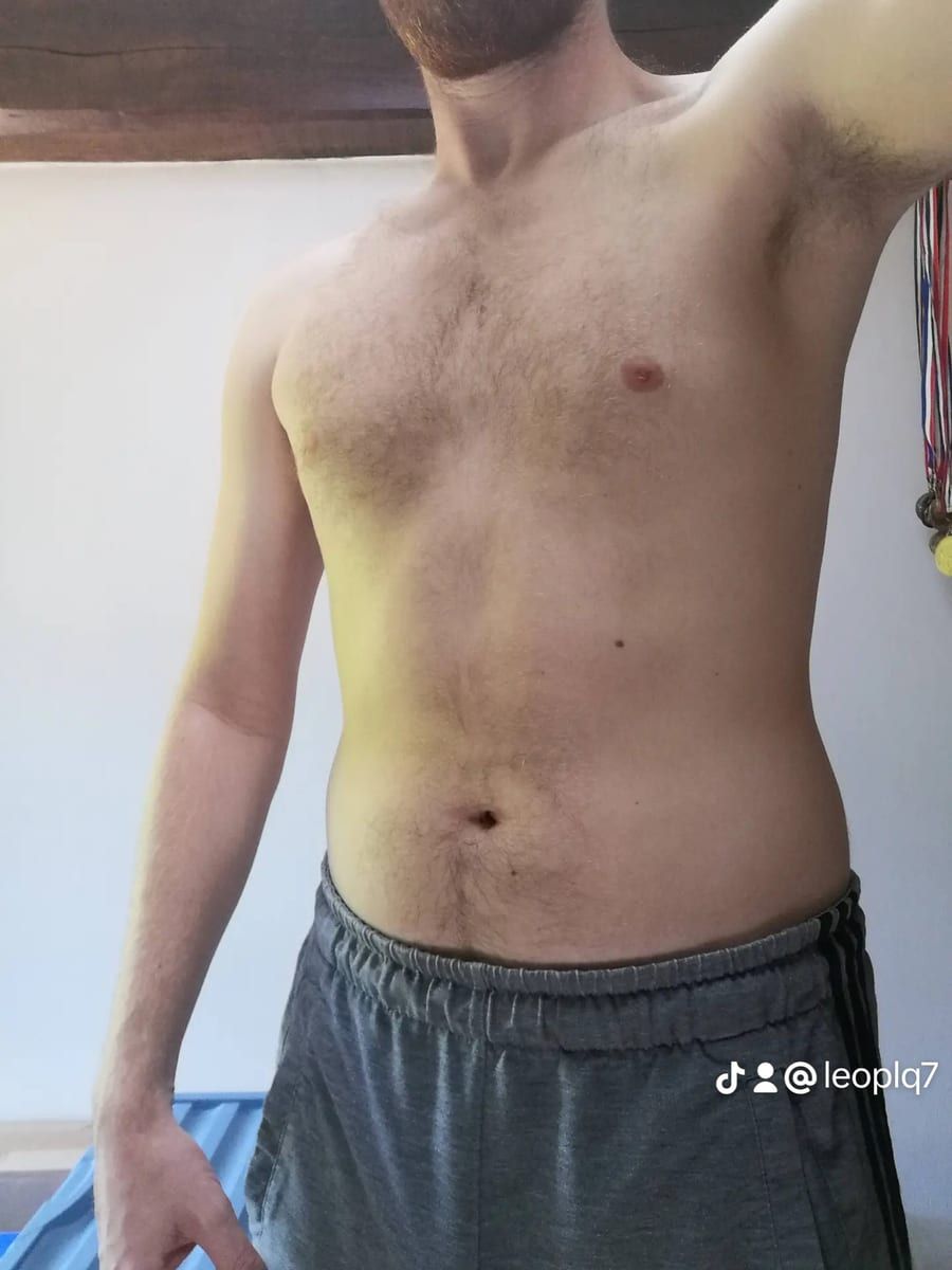 Thibaut - Gay male à Lohn GR Profil de Thibaut, 45 ans, Gay male à Lohn GR (Grisons)