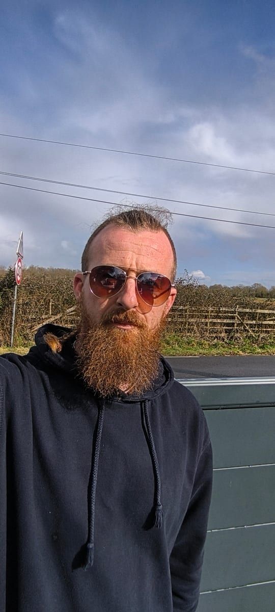 Profil de Nono, 42 ans, Gay male à Colombier NE (Neuchâtel)
