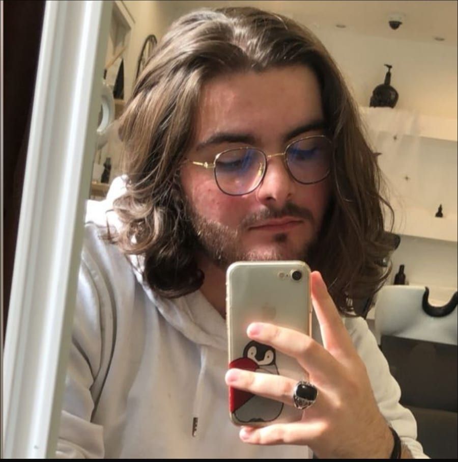 Yessin - Gay male à Fully Profil de Yessin, 29 ans, Gay male à Fully (Valais)