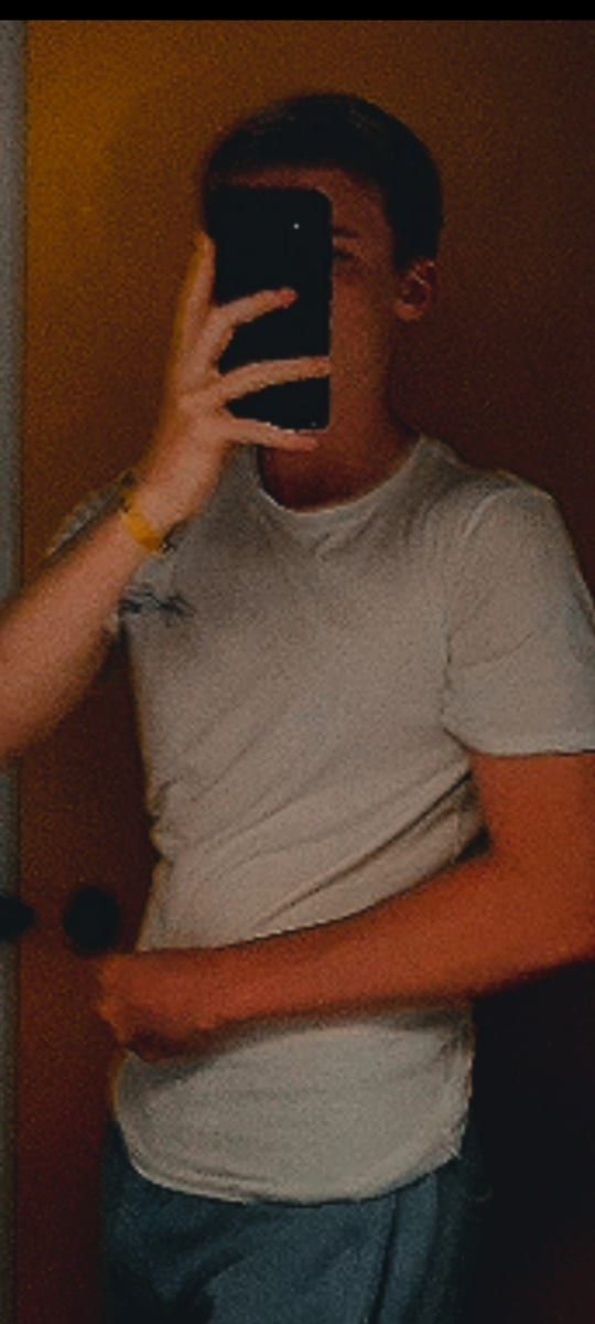 Sian - Gay male à St. Peter Profil de Sian, 29 ans, Gay male à St. Peter (Grisons)