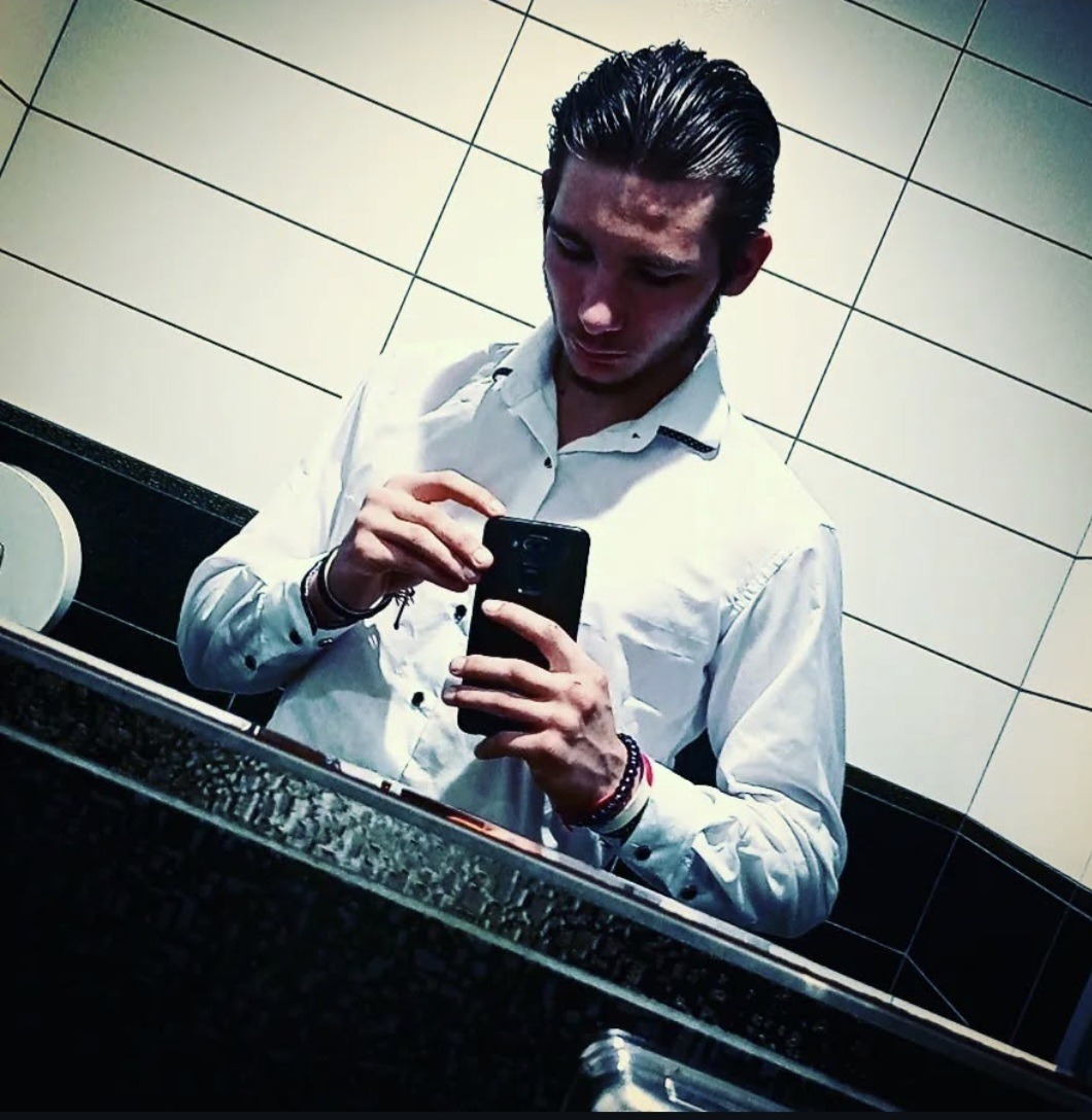 Profil de Zakarya, 22 ans, Gay male à Zwillikon (Zurich)