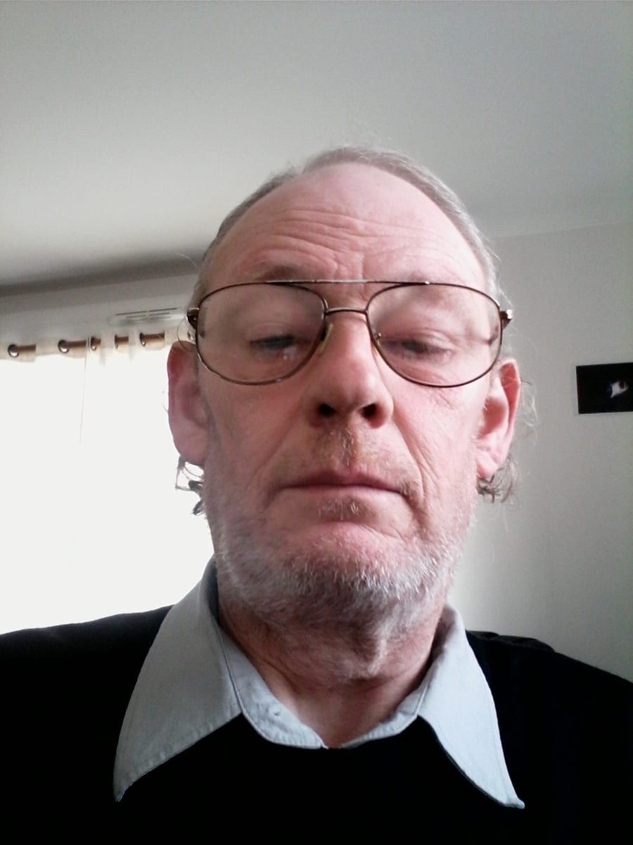 Thybaud - Gay male à Lostallo Profil de Thybaud, 29 ans, Gay male à Lostallo (Grisons)