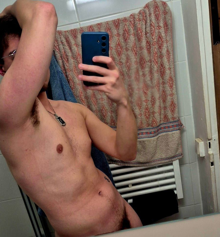 Profil de Aladdin, 27 ans, Gay male à Rengg (Lucerne)