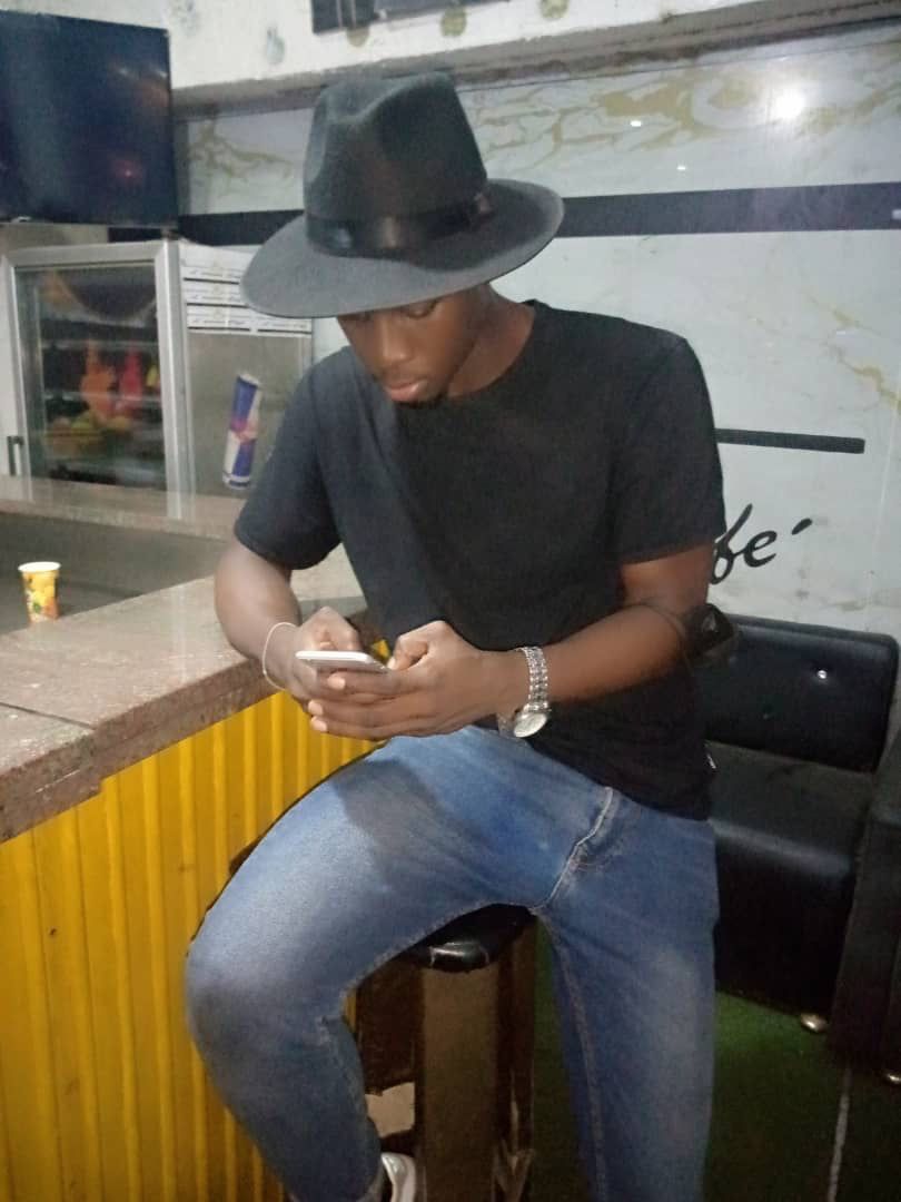 Profil de Ameur, 45 ans, Gay male à Vogorno (Tessin)