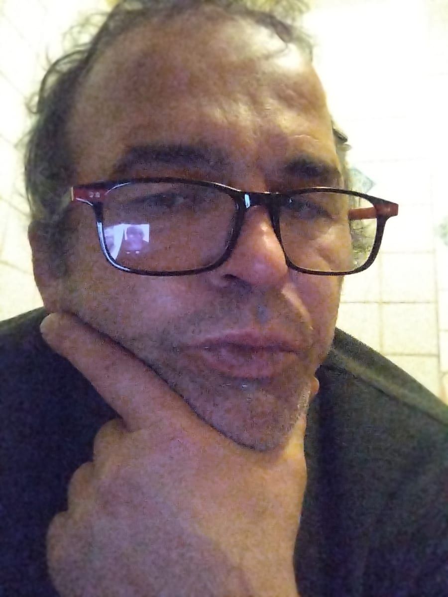 Profil de Samih, 35 ans, Gay male à Vésenaz (Genève)