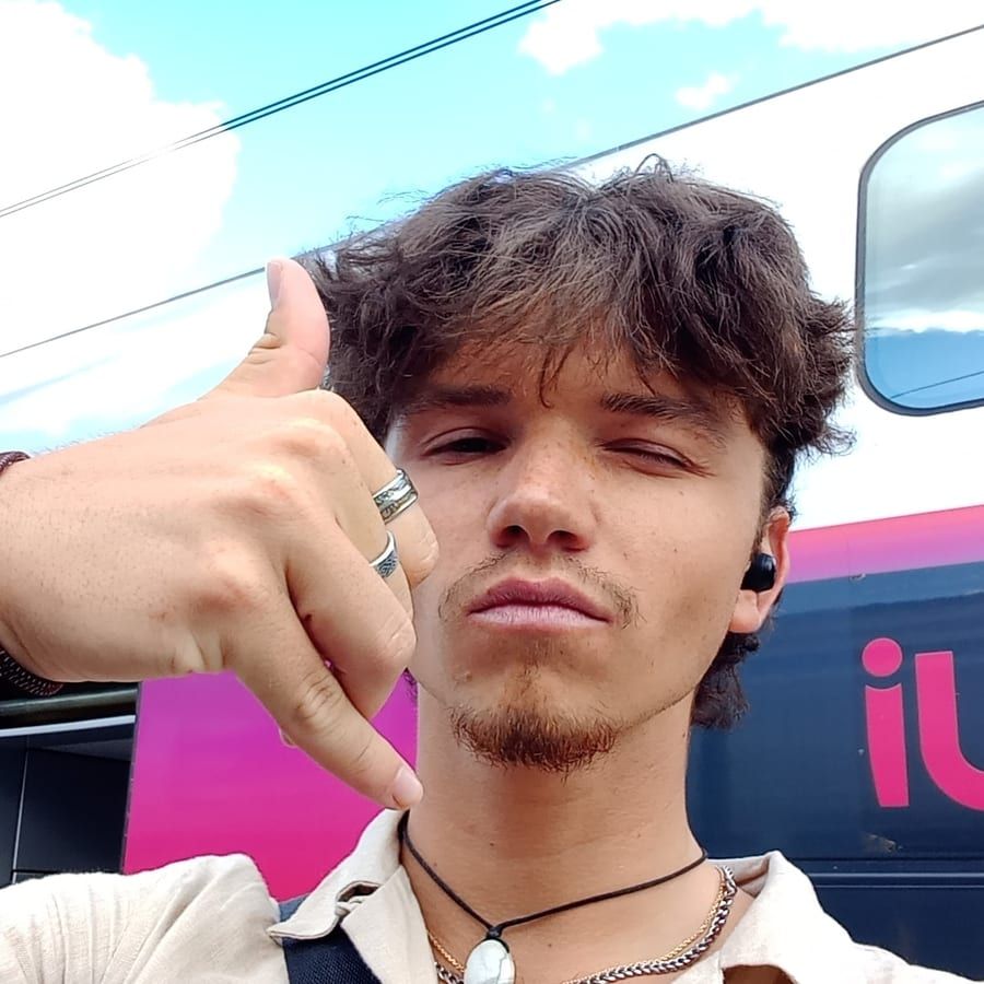 Profil de Ebu, 30 ans, Gay male à Zwingen (Bâle-Campagne)