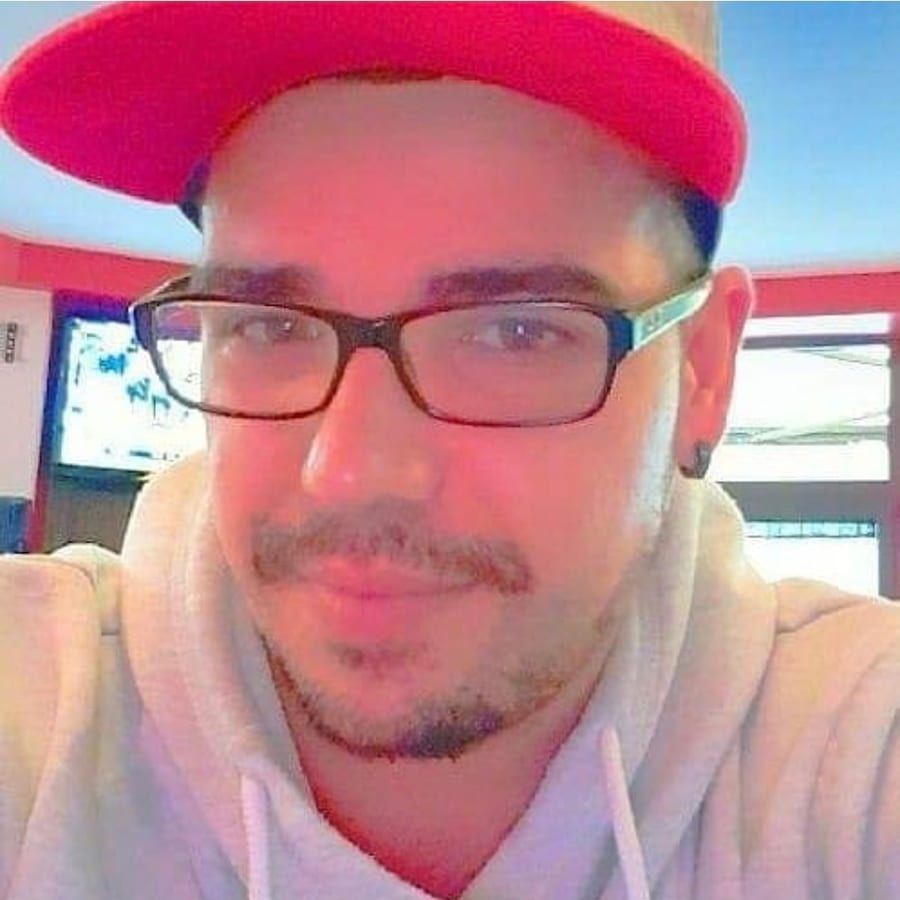 Perpetue - Gay male à Villariaz Profil de Perpetue, 26 ans, Gay male à Villariaz (Fribourg)