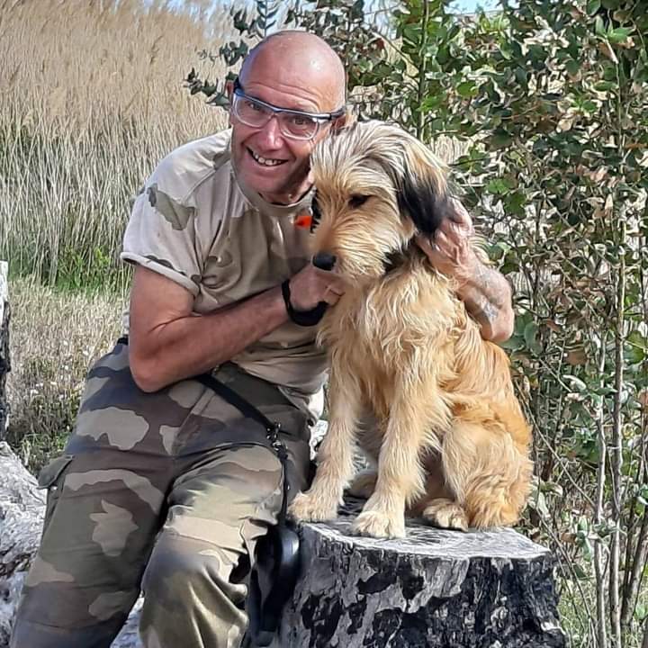 Mahamane - Gay male à Mastrils Profil de Mahamane, 39 ans, Gay male à Mastrils (Grisons)