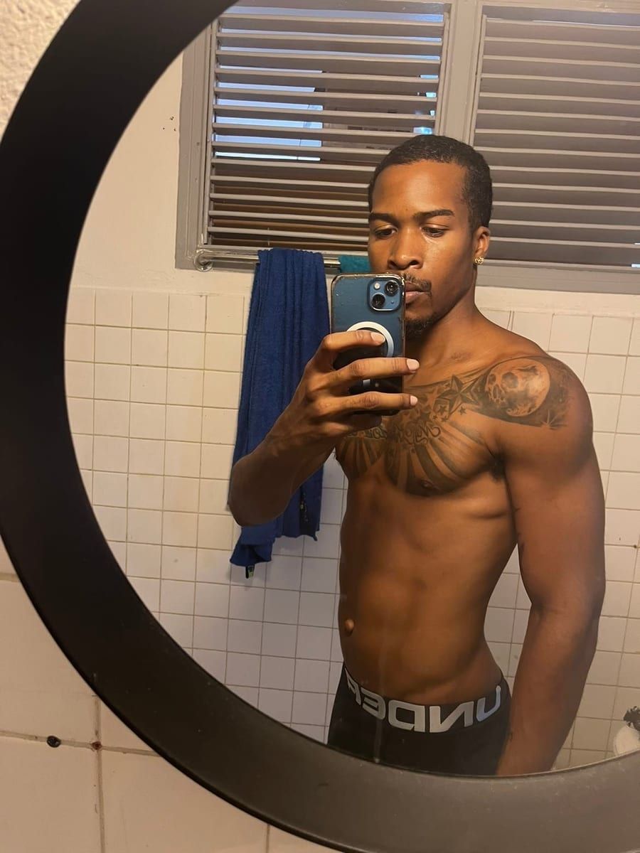 Profil de Beren, 33 ans, Gay male à Fornex (Liddes) (Valais)