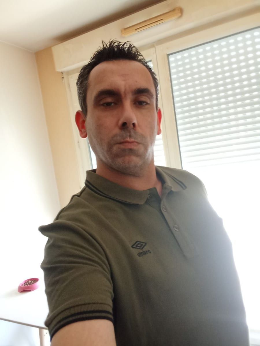 Profil de Darius, 45 ans, Gay male à Sool (Glaris)