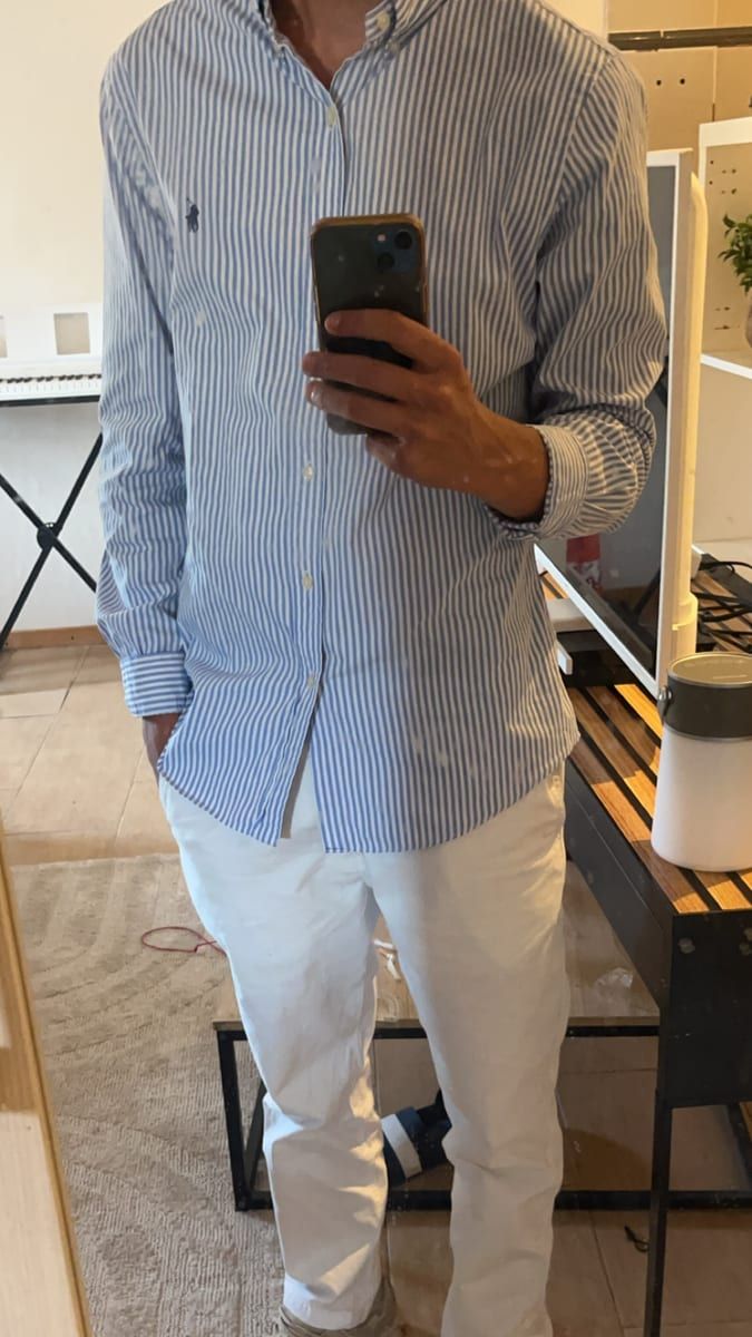 Edric - Gay male à Fläsch Profil de Edric, 41 ans, Gay male à Fläsch (Grisons)