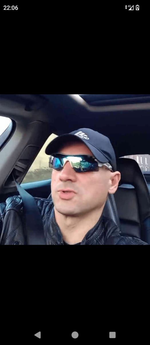 Thaïs - Gay male à Vignogn Profil de Thaïs, 31 ans, Gay male à Vignogn (Grisons)