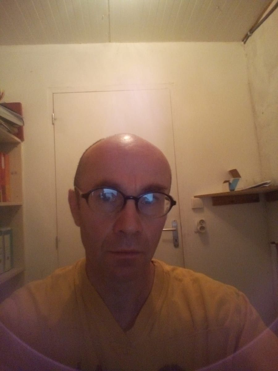 Timy - Gay male à Putz Profil de Timy, 25 ans, Gay male à Putz (Grisons)